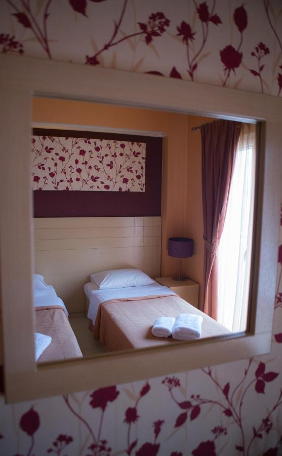 Lidra Hotel Аридая Экстерьер фото